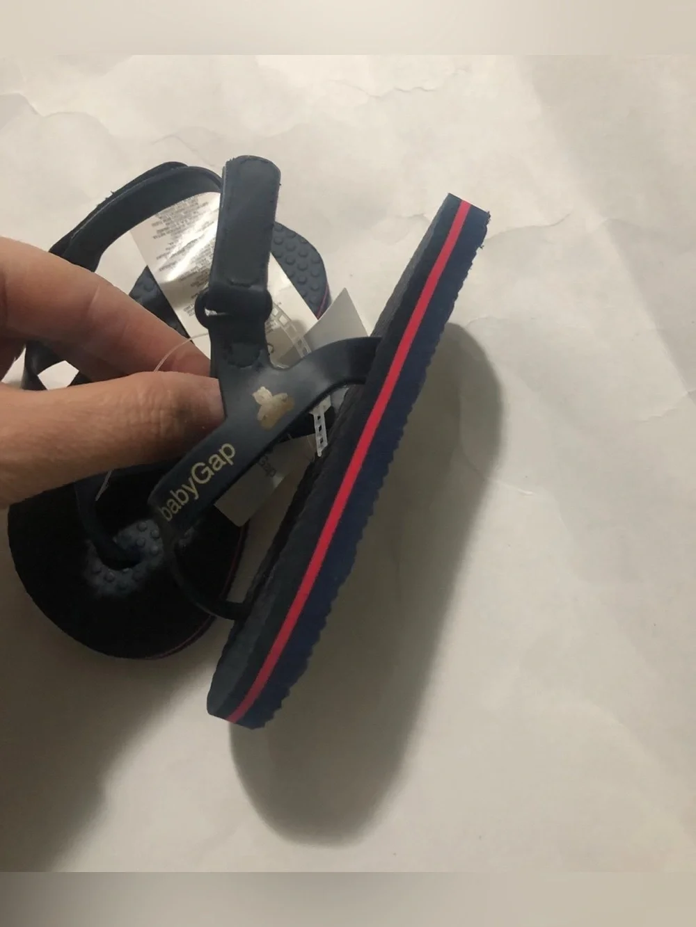 Baby Gap flip flops 6-12M NWT